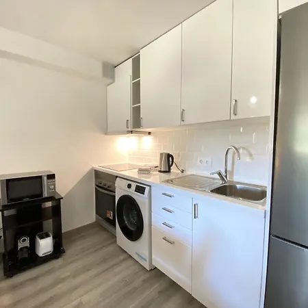 Harmony With Pool By Homing شقة